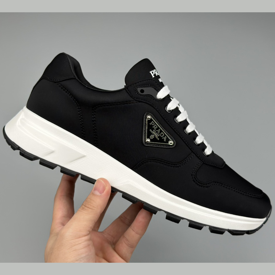 Prada Prax 01 Re-Nylon Sneakers - DopestKickz