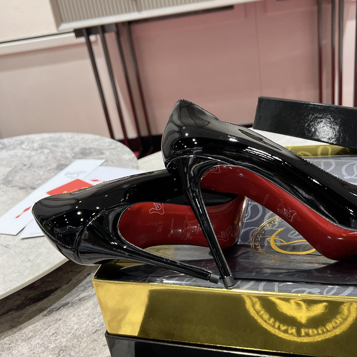 Christian Louboutin Hot Chick 100mm Pumps - DopestKickz