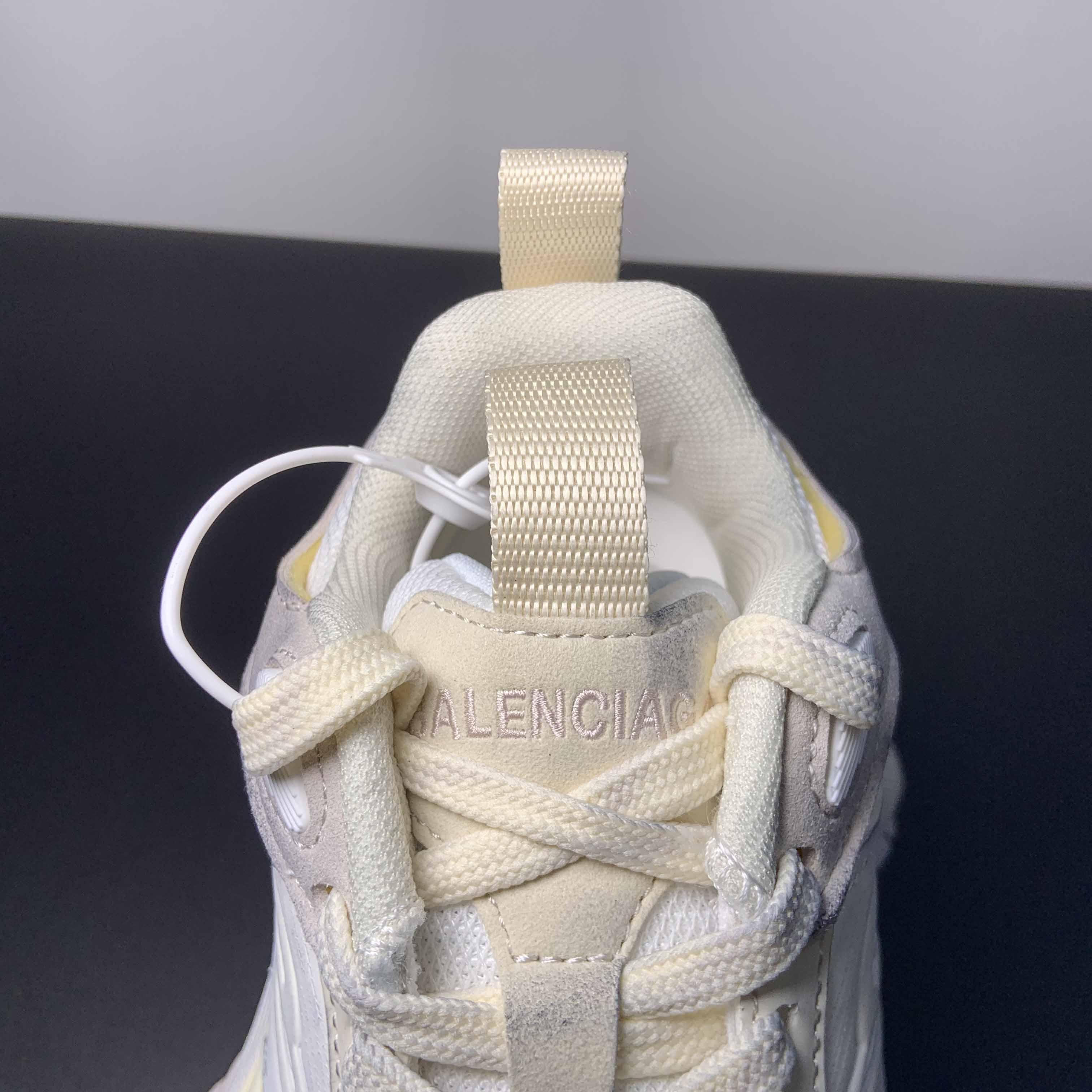Balenciaga Cargo Sneaker - DopestKickz
