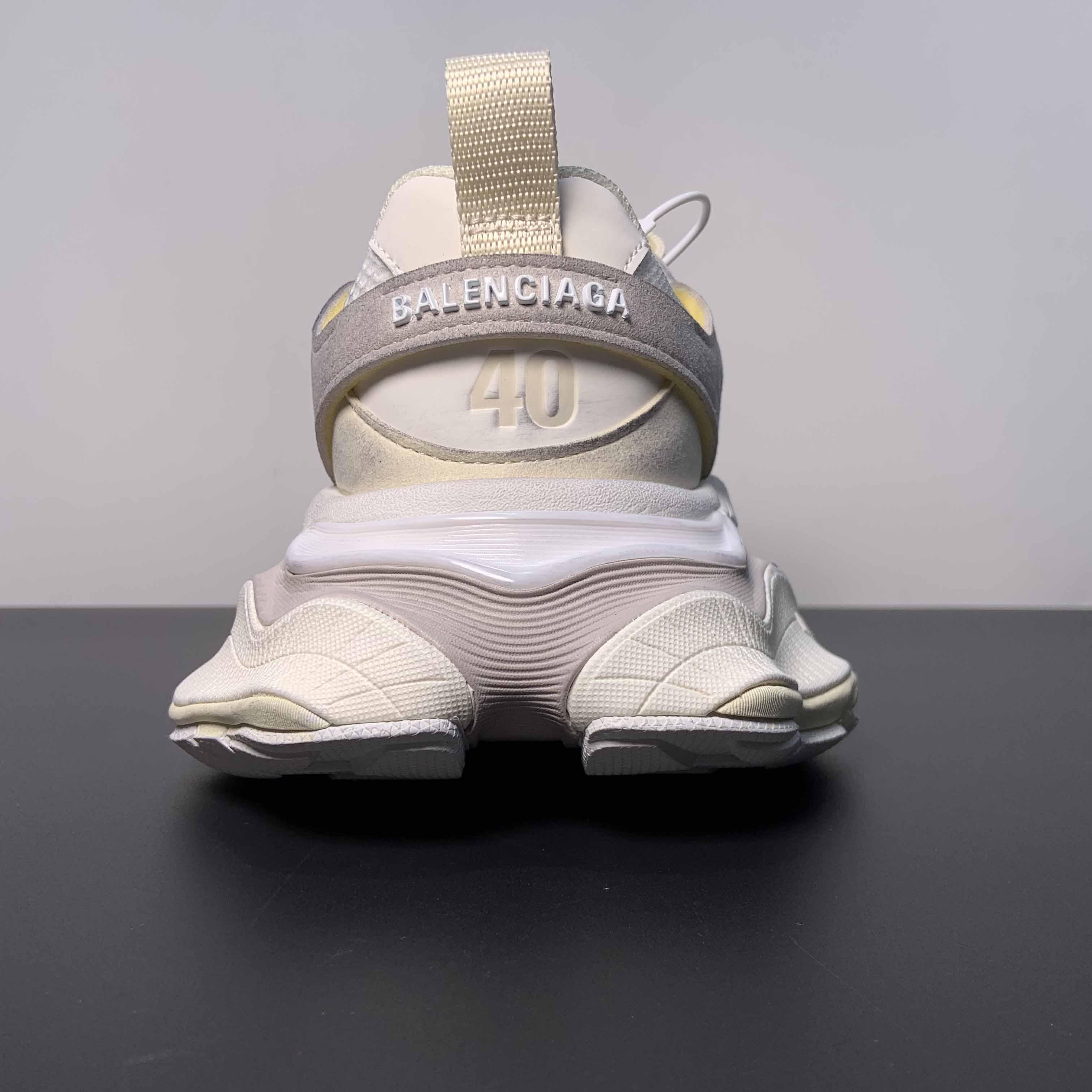 Balenciaga Cargo Sneaker - DopestKickz