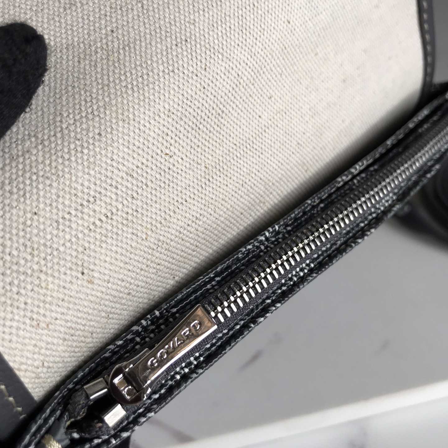 Goyard Plumet Pocket Wallet - DopestKickz