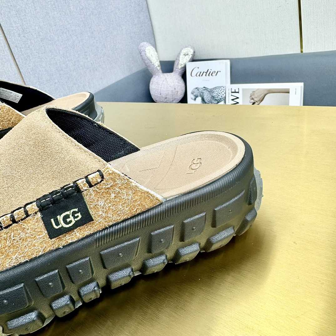 Ugg All Gender Venture Daze Slide - DopestKickz