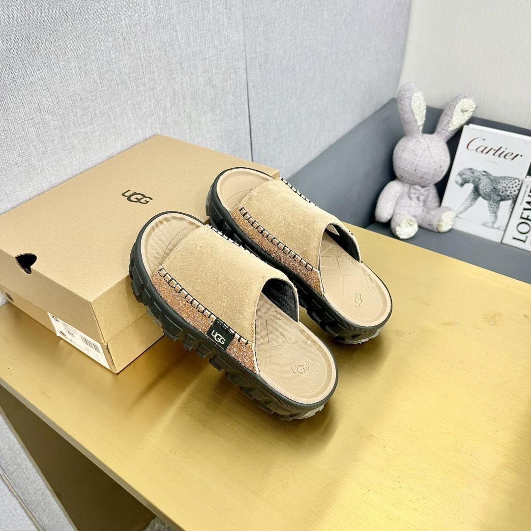 Ugg All Gender Venture Daze Slide - DopestKickz