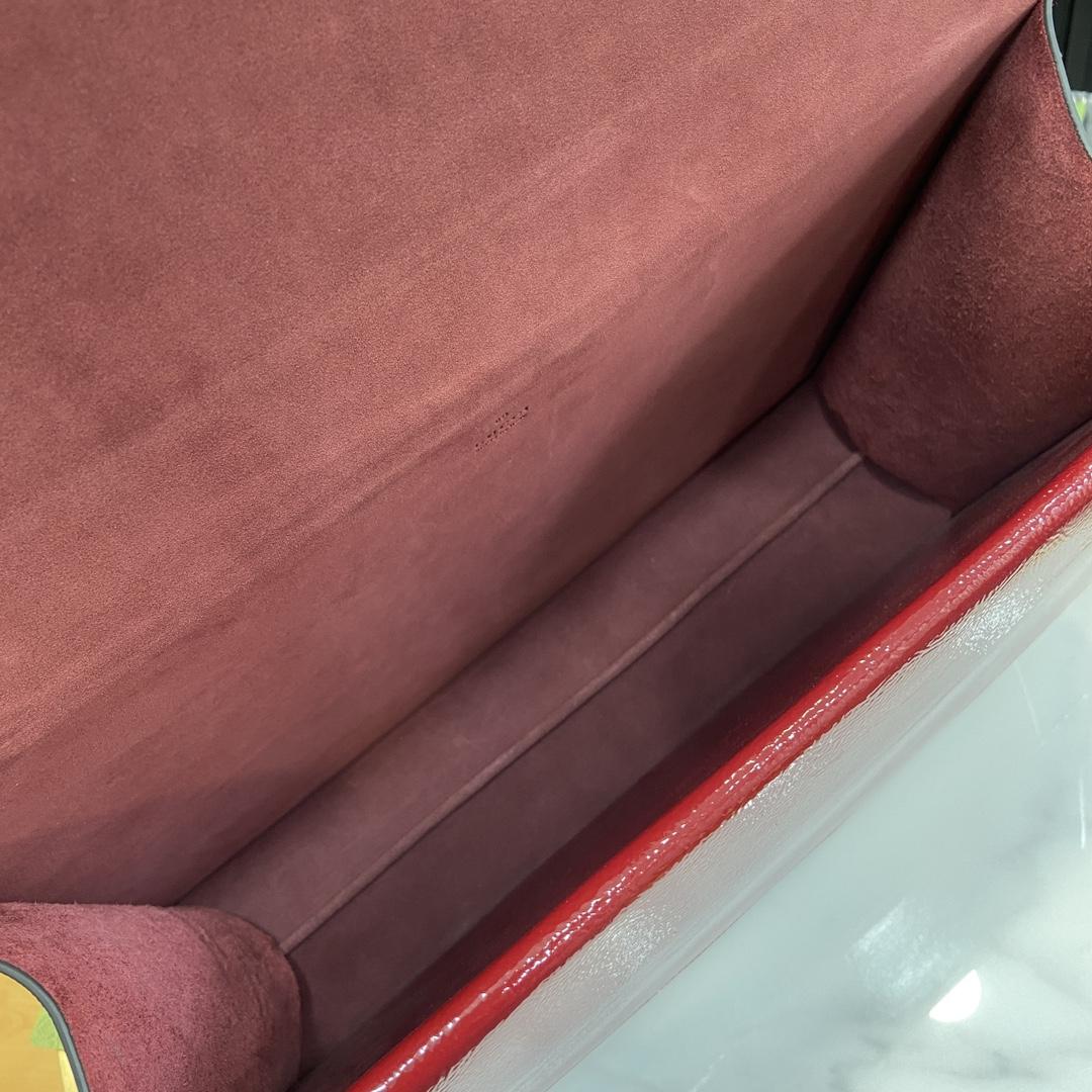 Gucci Dionysus Large Shoulder Bag - DopestKickz