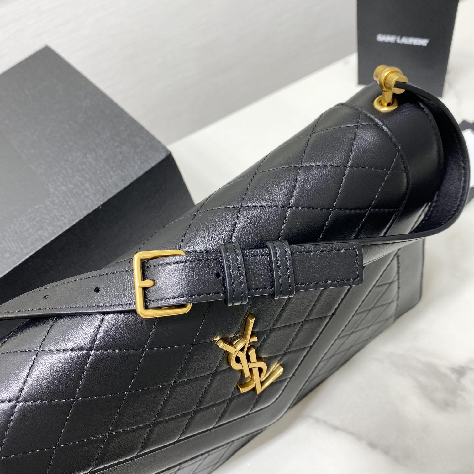 Saint Laurent Leather Crossbody Bag  ( 26x18x5cm) - DopestKickz