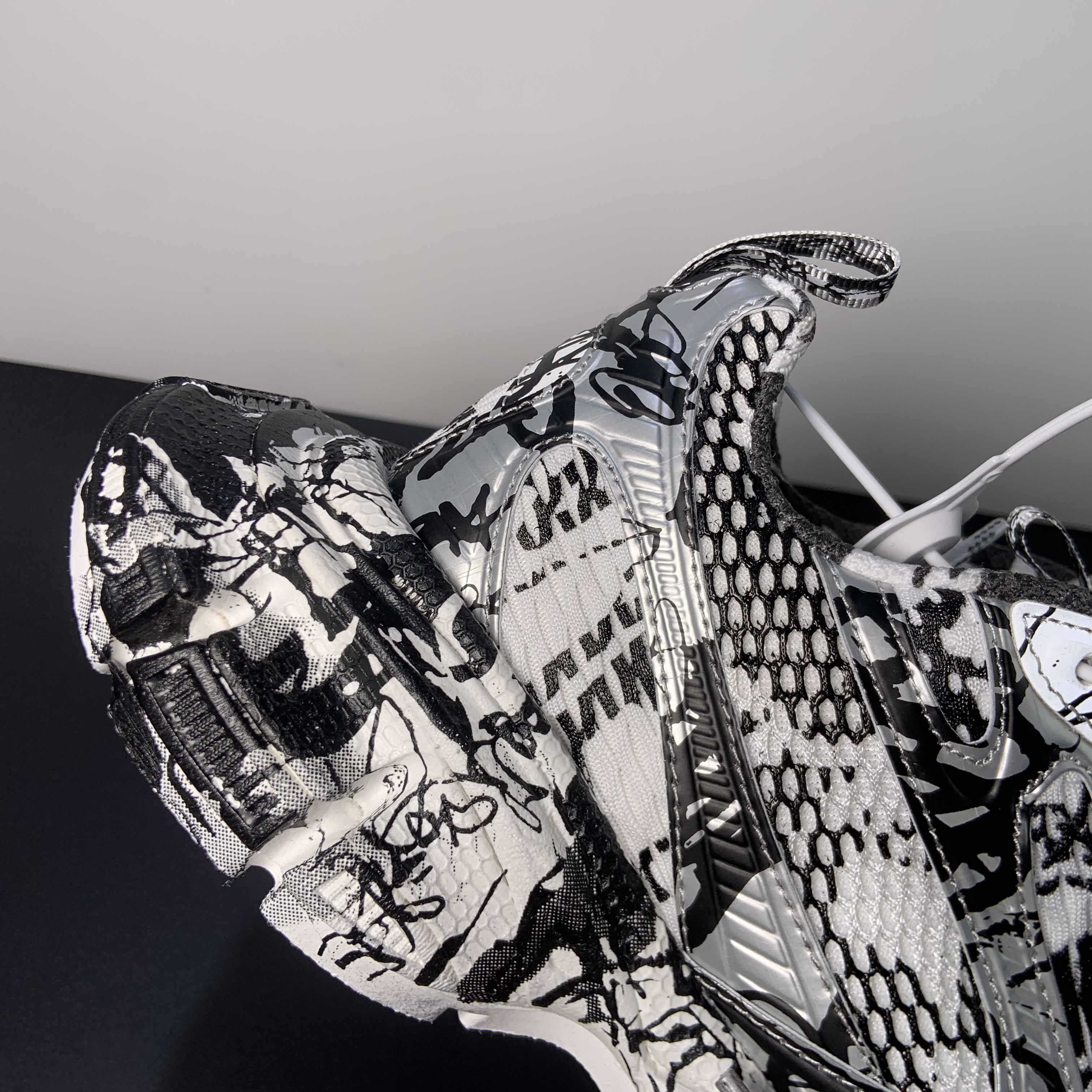 Balenciaga 3XL Extreme Graffiti Sneaker In White And Black  - DopestKickz