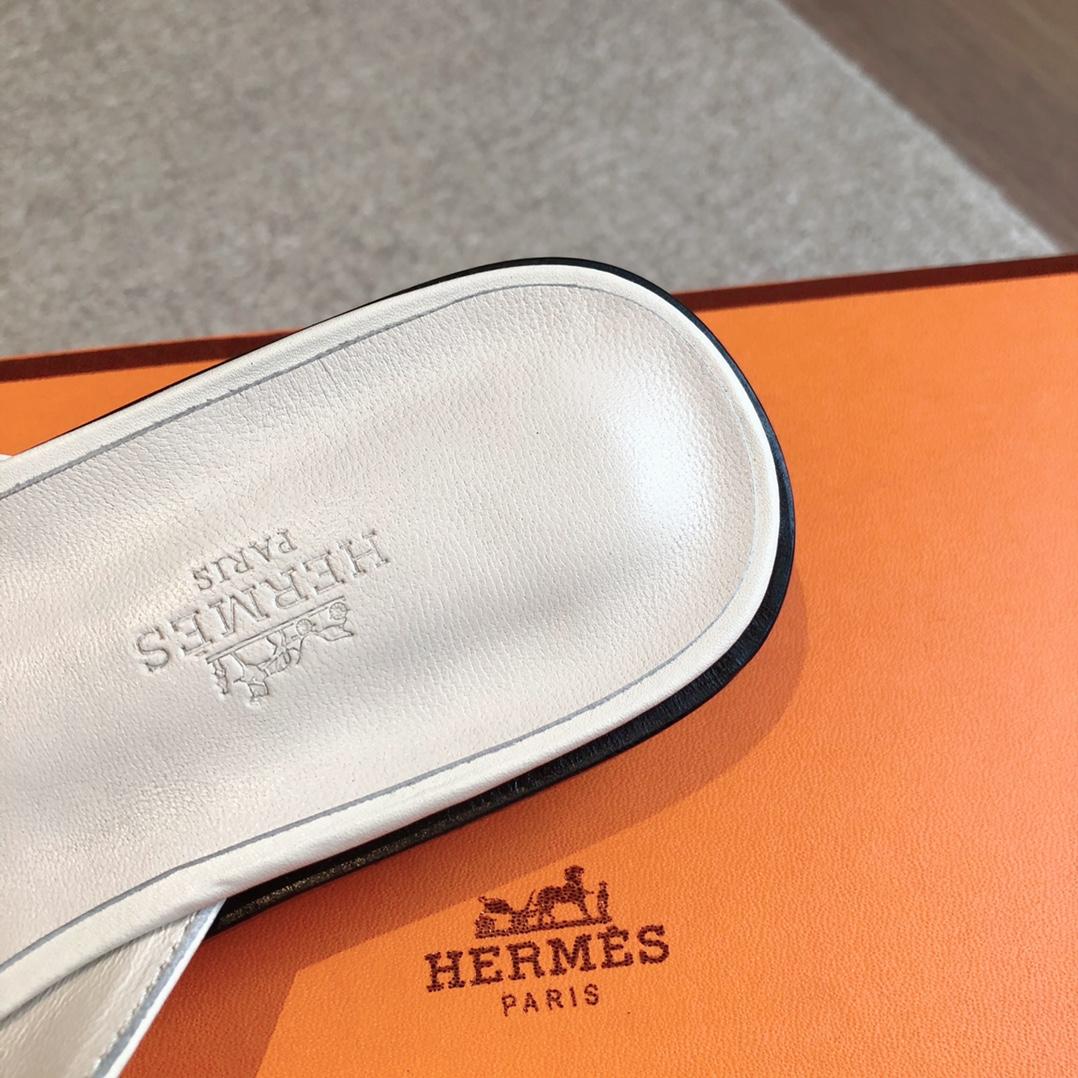 Hermes Isle Sandal - DopestKickz