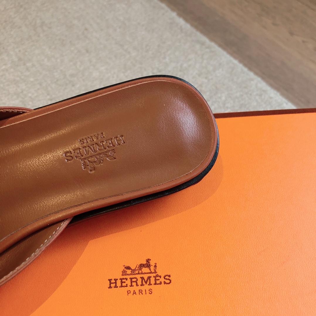 Hermes Isle Sandal - DopestKickz