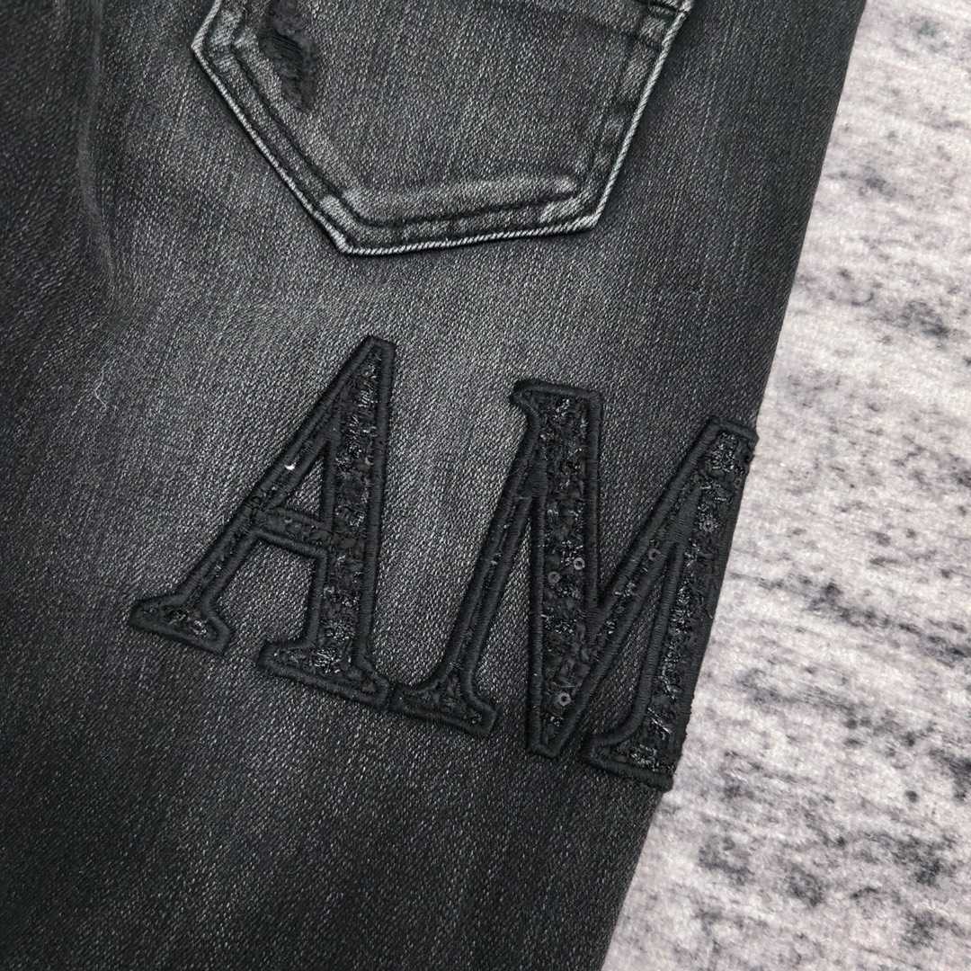 Amiri Slim Fit Jeans    670 - DopestKickz
