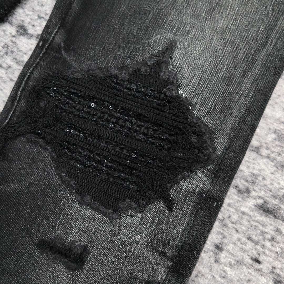 Amiri Slim Fit Jeans    670 - DopestKickz