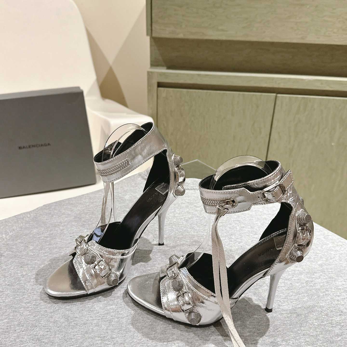 Balenciaga Cagole 110mm Metallic-finish Sandals - DopestKickz