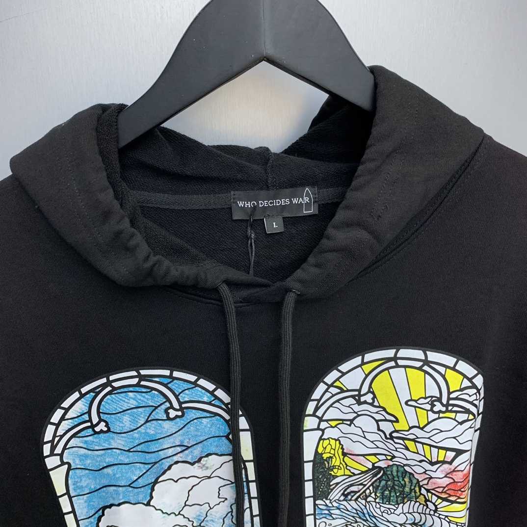 Who Decides War Sandy Lane Hooded Pullover - DopestKickz