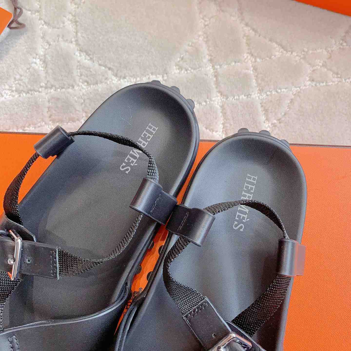 Hermes Inboard Sandal - DopestKickz