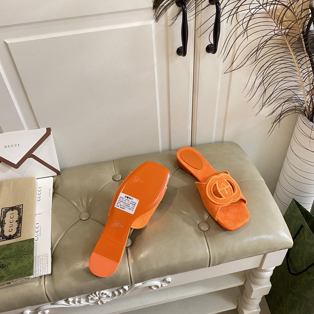 Gucci Women's Interlocking G Slide Sandal - DopestKickz