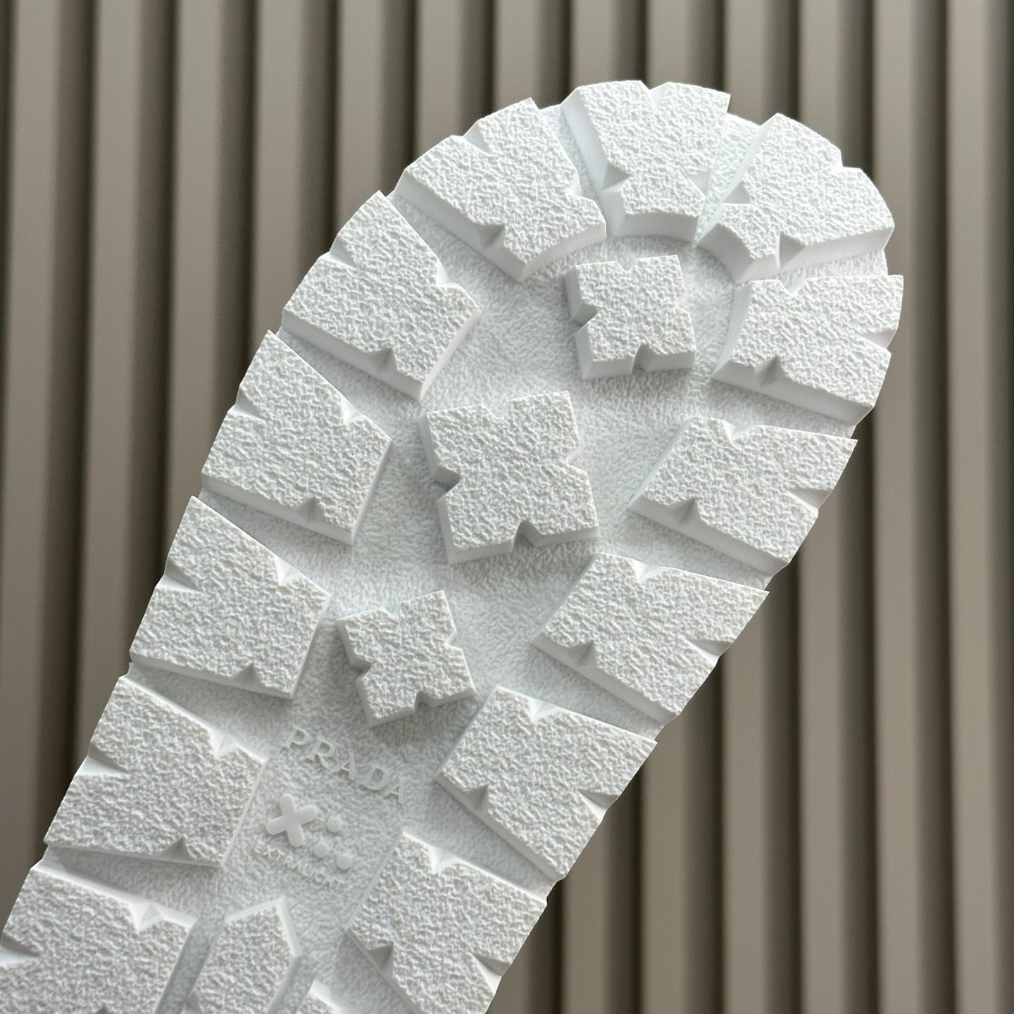 Prada Rubber Thong Sandals - DopestKickz