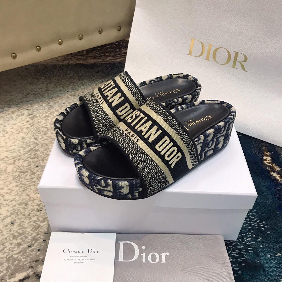 Dior Oblique D-Way Platform Sandals - DopestKickz