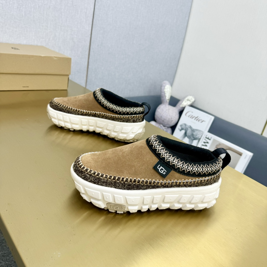 Ugg All Gender Venture Daze - DopestKickz