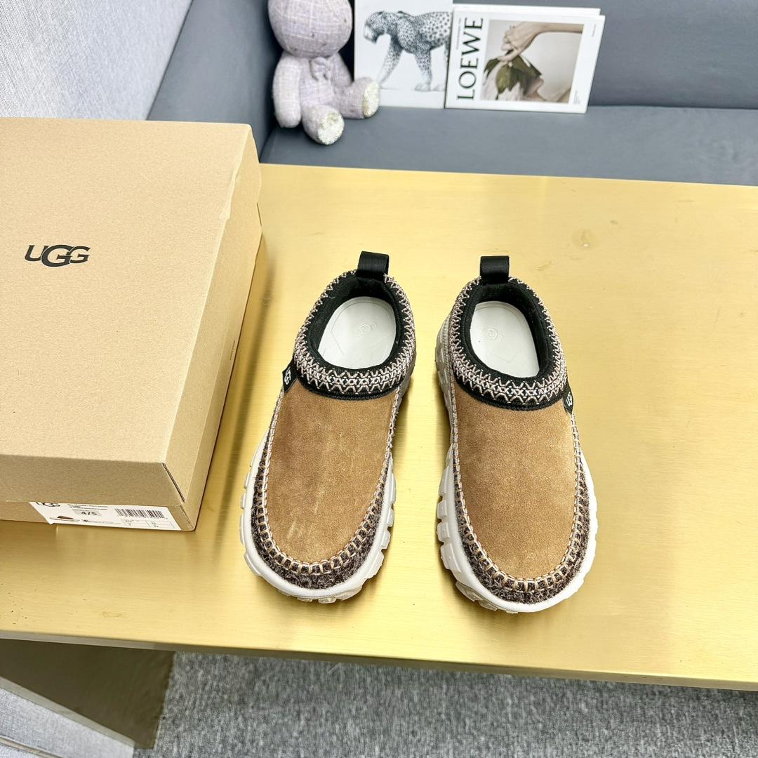 Ugg All Gender Venture Daze - DopestKickz