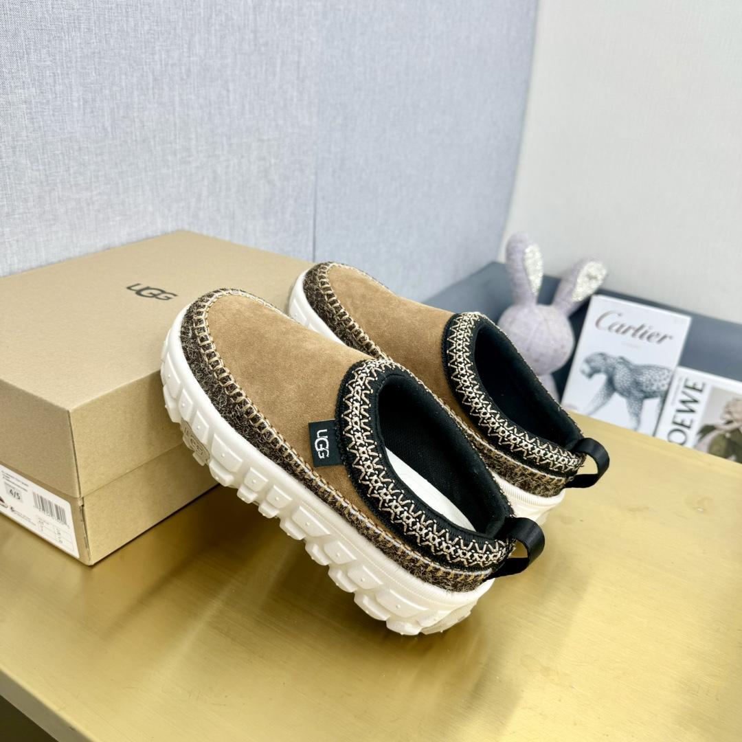 Ugg All Gender Venture Daze - DopestKickz