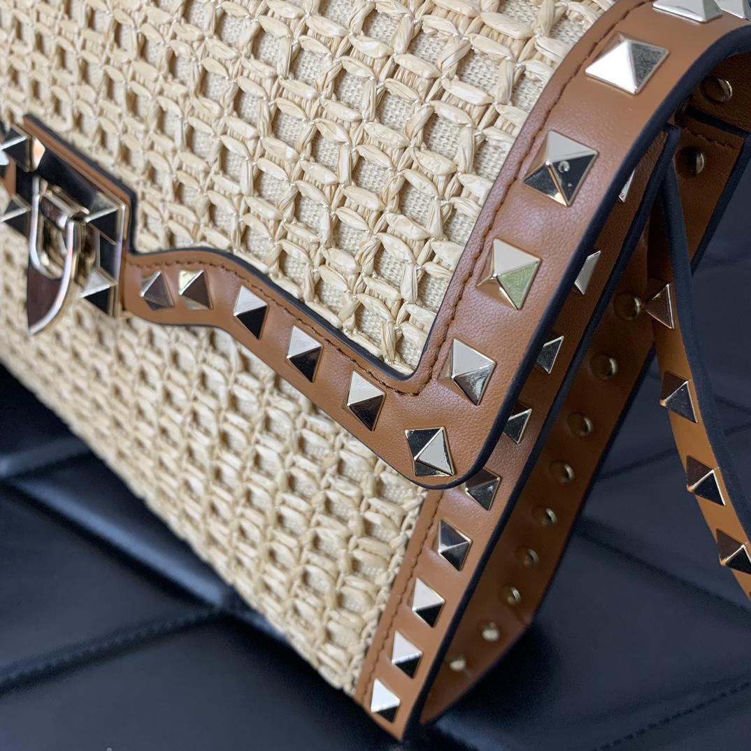 Valenti Small Rockstud Shoulder Bag in Wove Raffia(22.5-15.5-6cm) - DopestKickz
