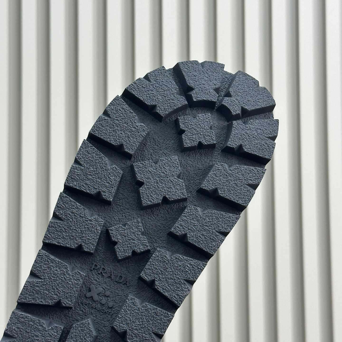 Prada Rubber Thong Sandals - DopestKickz