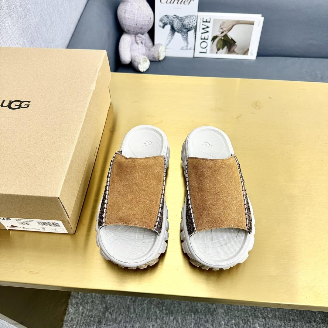 Ugg All Gender Venture Daze Slide - DopestKickz