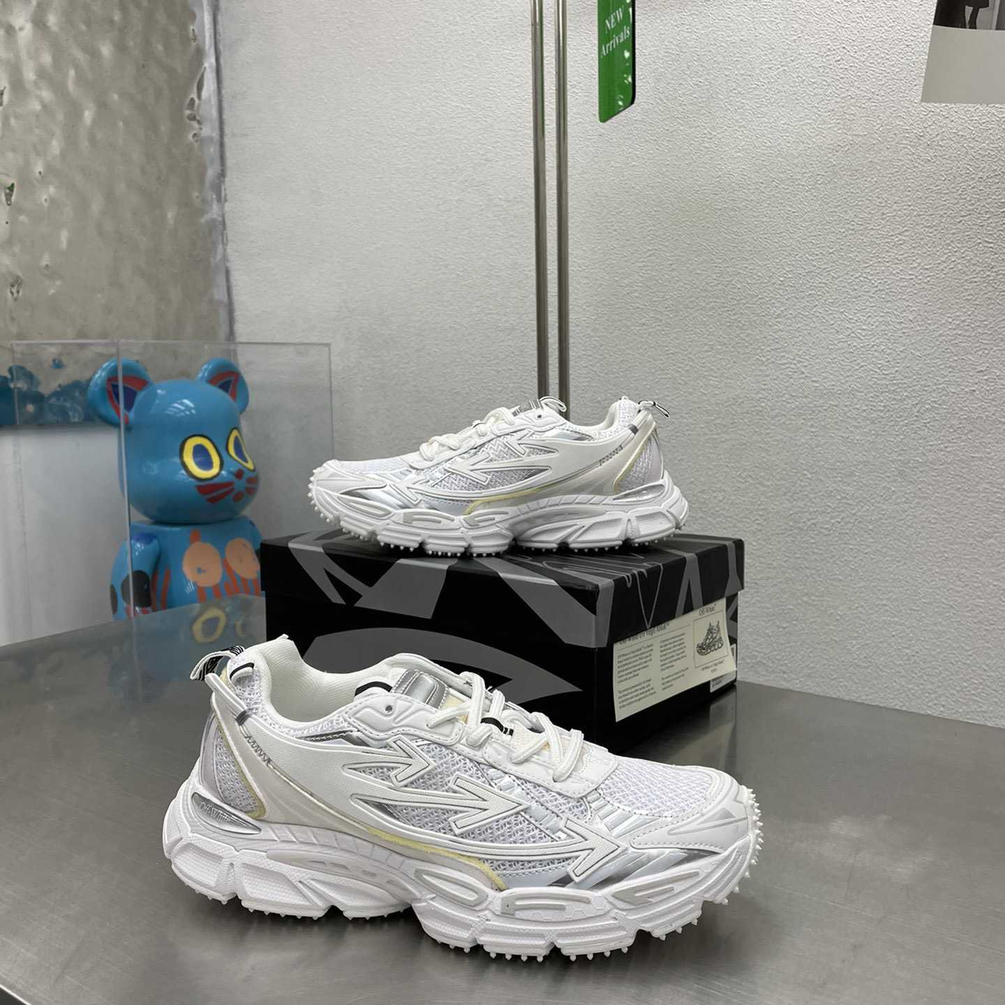 Off-White c/oVrgil Abloh™ Sneakers - DopestKickz