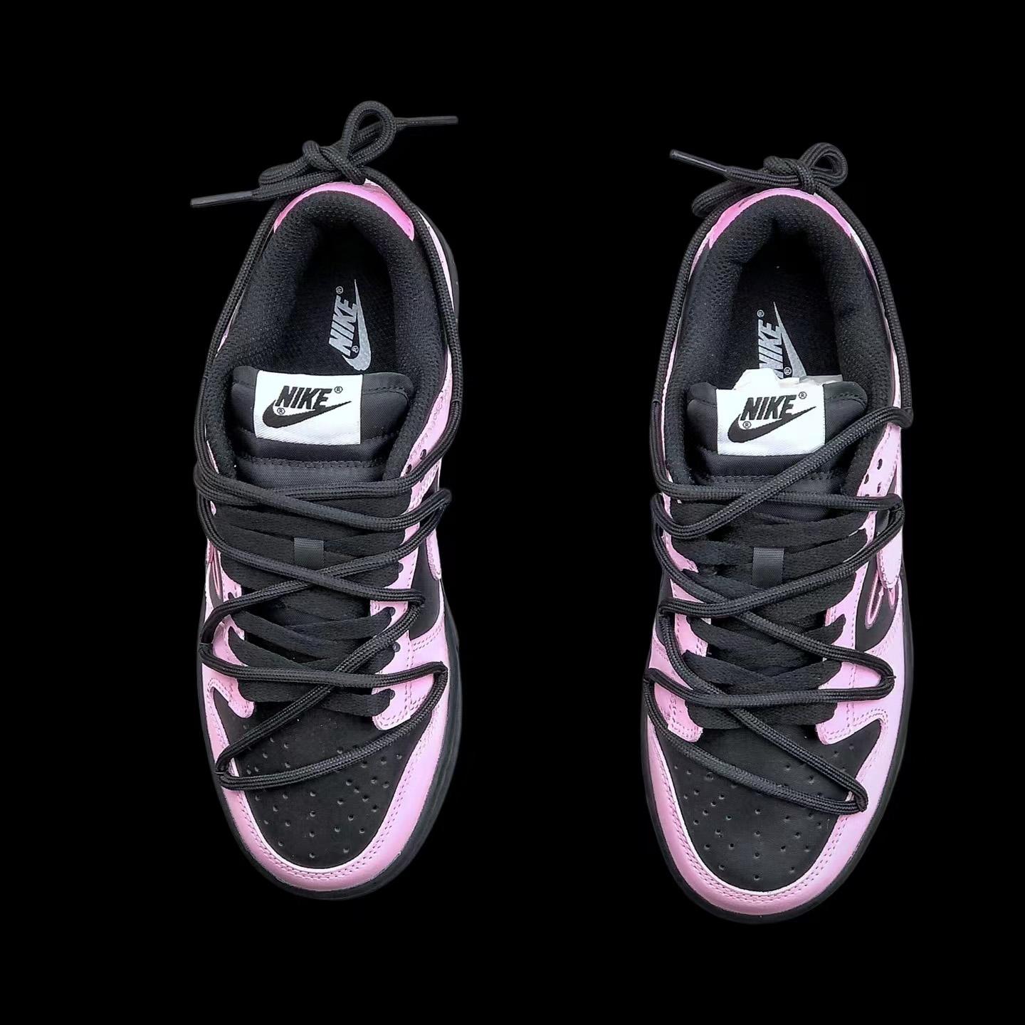 Nike SB Dunk Low Sneaker      - DopestKickz