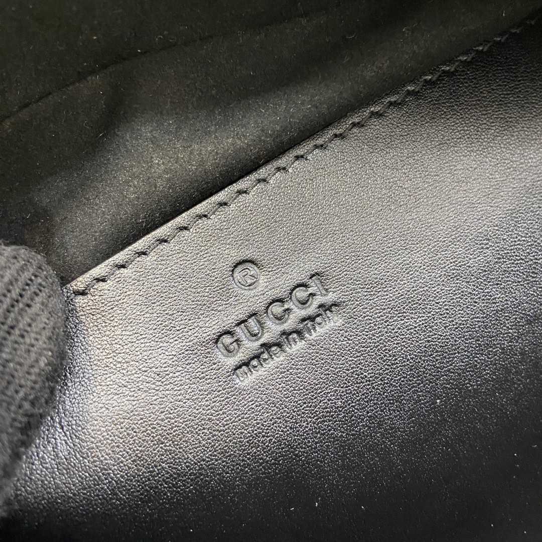 Gucci GG Marmont Small Shoulder Bag - DopestKickz