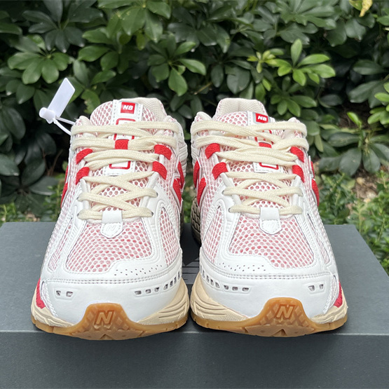 New Balance 1906R Sneakers      M1906RO  - DopestKickz