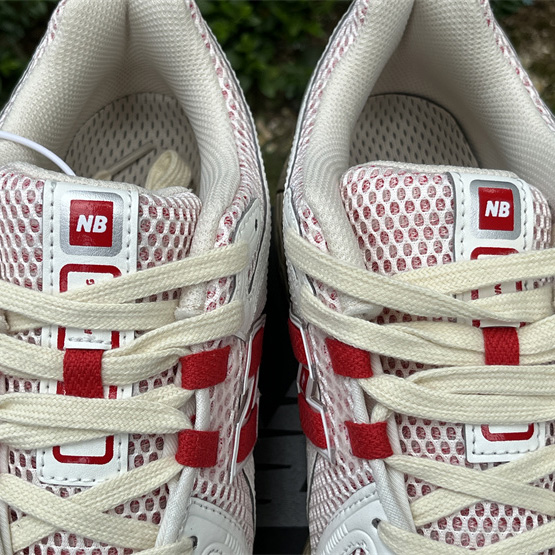 New Balance 1906R Sneakers      M1906RO  - DopestKickz