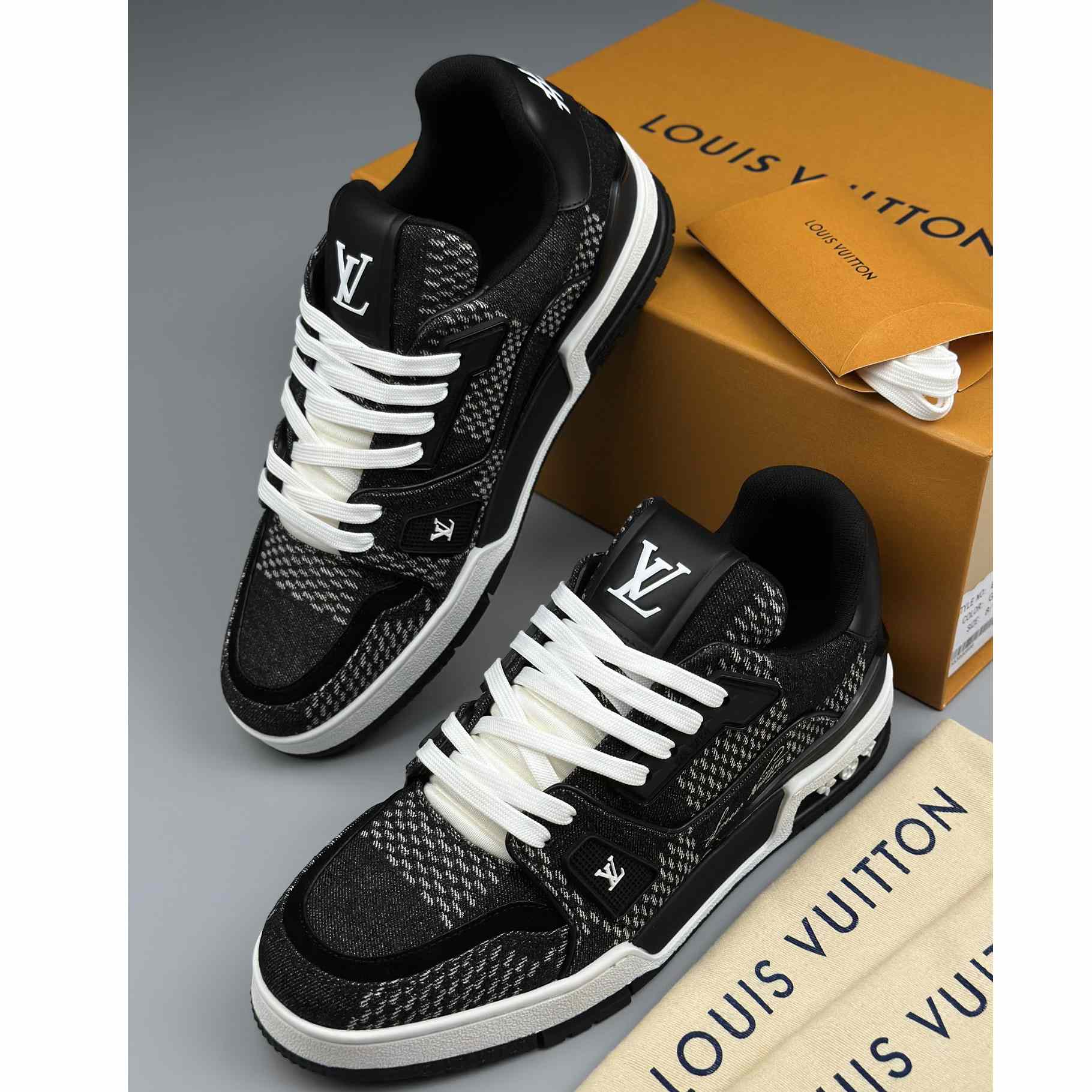 Louis Vuitton LV Trainer Sneaker    1AD6DZ - DopestKickz