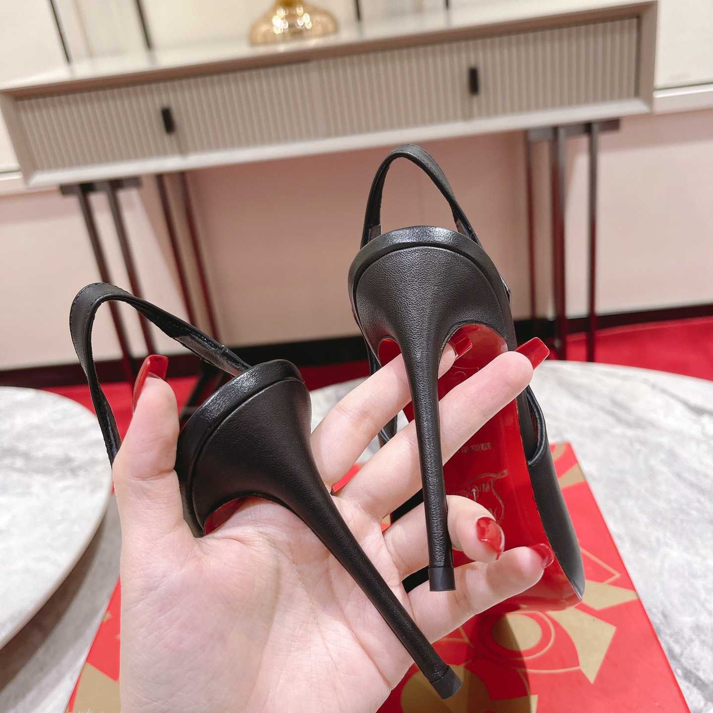 Christian Louboutin Hot Chick 100MM Leather Slingback Pumps - DopestKickz