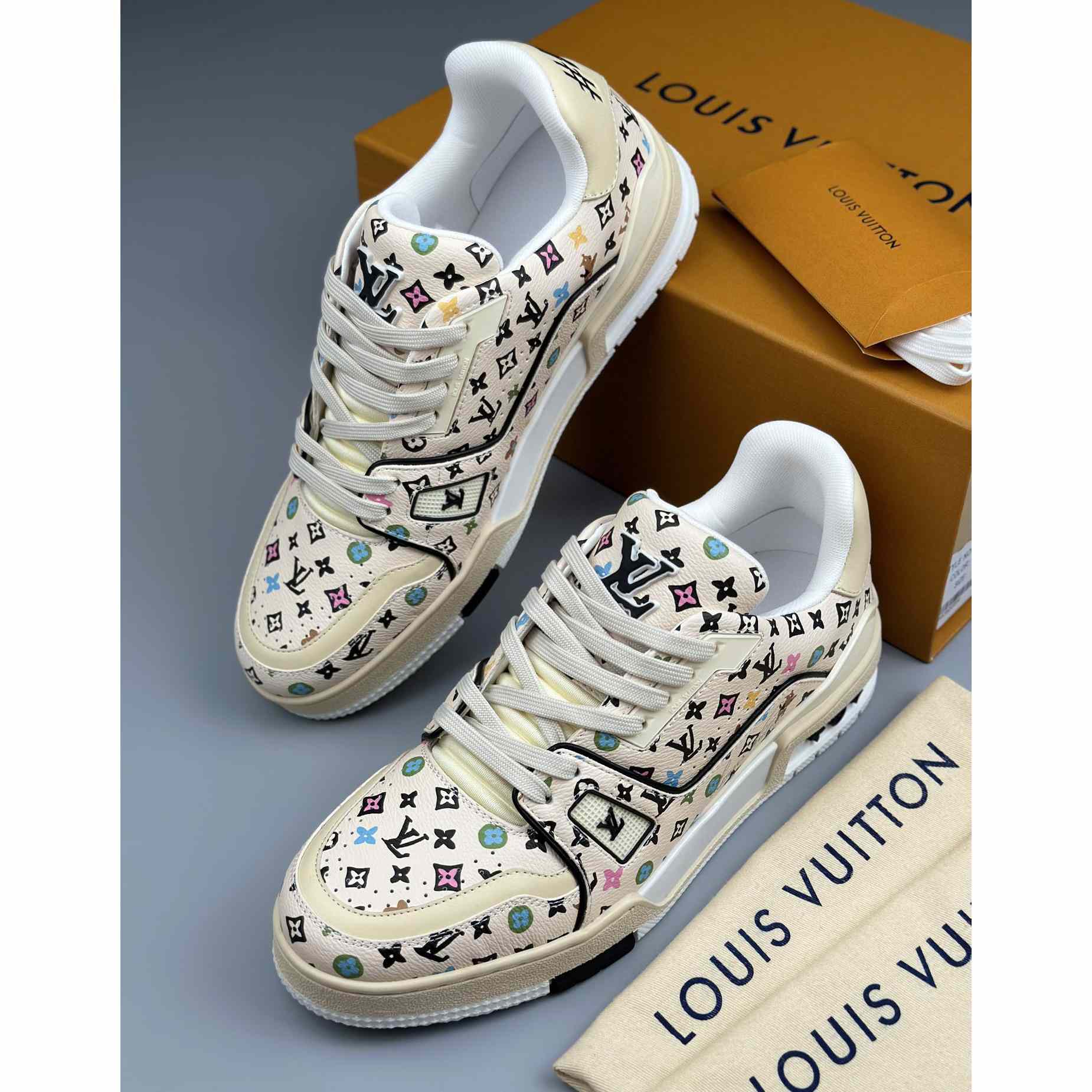 Louis Vuitton LV Trainer Sneaker      1ACXBG - DopestKickz