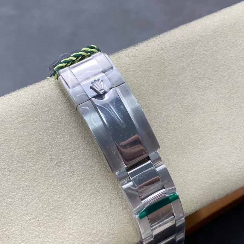 Rolex Oyster Perpetual 40mm Watch  - DopestKickz