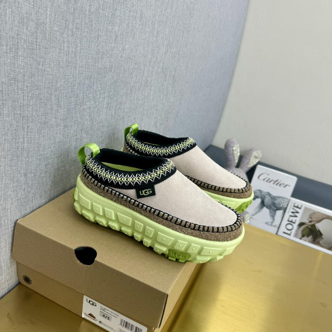 Ugg All Gender Venture Daze - DopestKickz