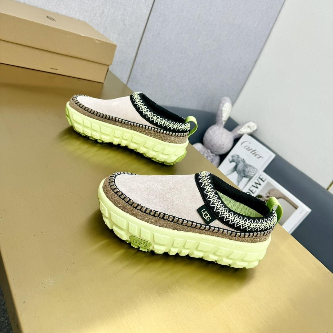 Ugg All Gender Venture Daze - DopestKickz