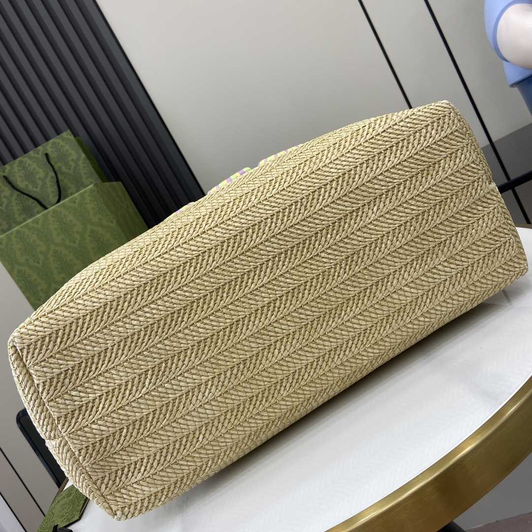 Gucci Medium Straw-effect Tote - DopestKickz