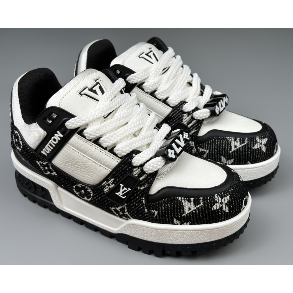 Louis Vuitton LV Trainer Maxi Sneaker  1ACXAG - DopestKickz