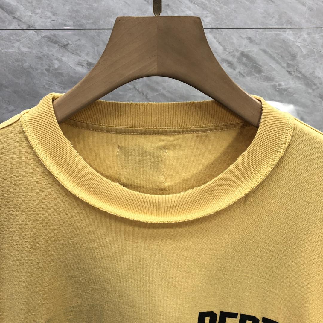 Gallery Dept . Logo Long Sleeve - DopestKickz