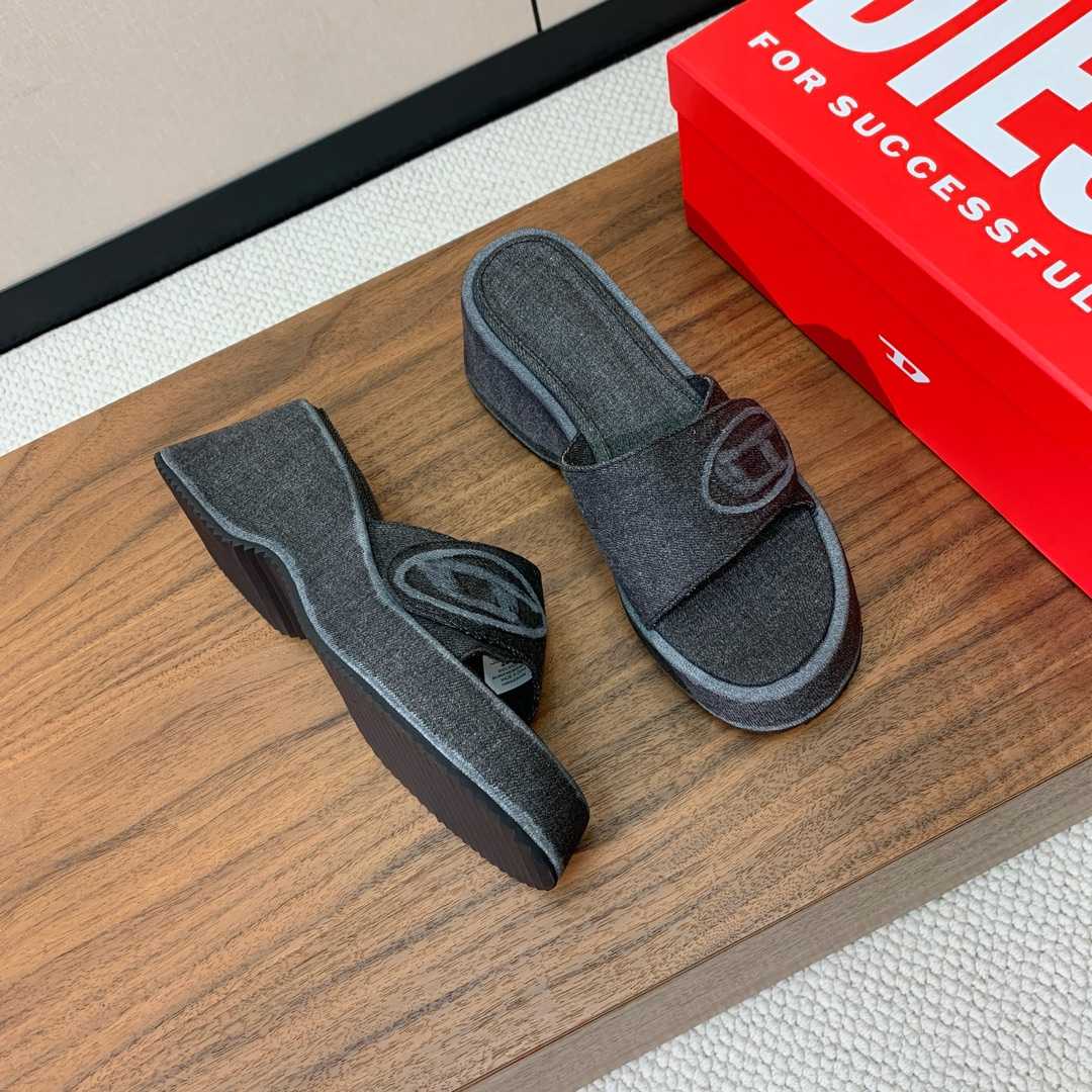 Diesel Sa-Oval D Pf W Denim Sandals - DopestKickz