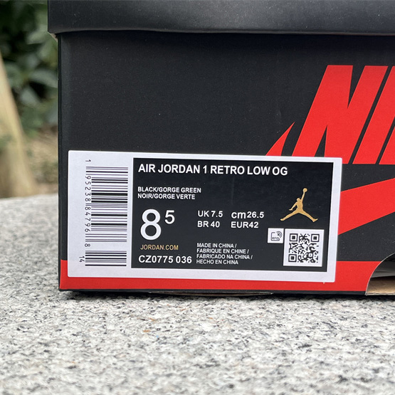 Air Jordan 1 Low  Sneaker      CZ0775-036 - DopestKickz