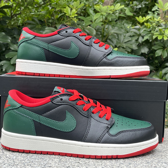 Air Jordan 1 Low  Sneaker      CZ0775-036 - DopestKickz