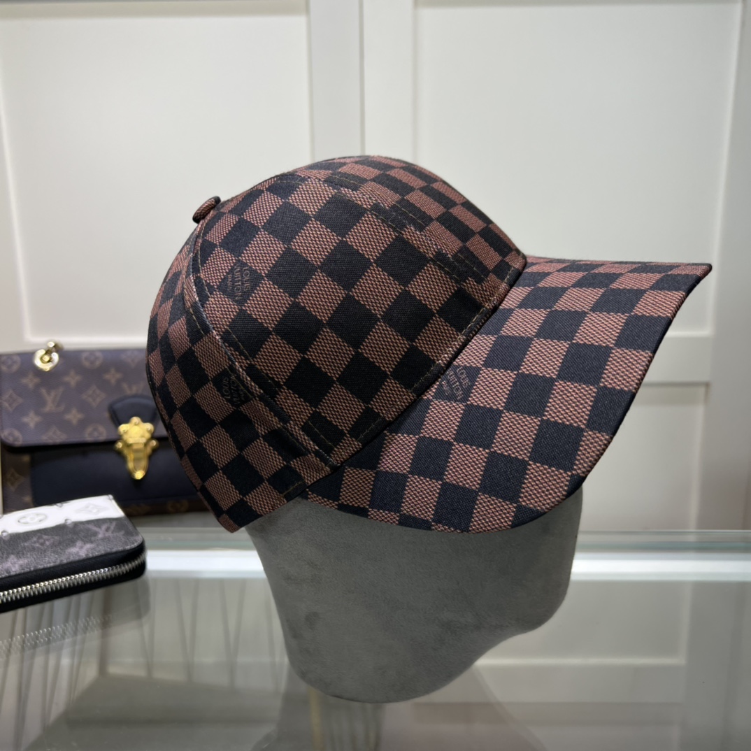 Louis Vuitton Cap - DopestKickz