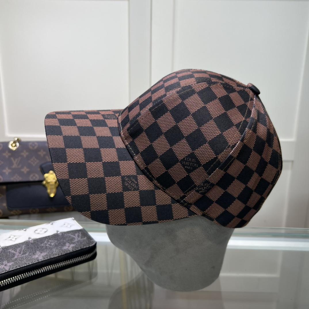Louis Vuitton Cap - DopestKickz