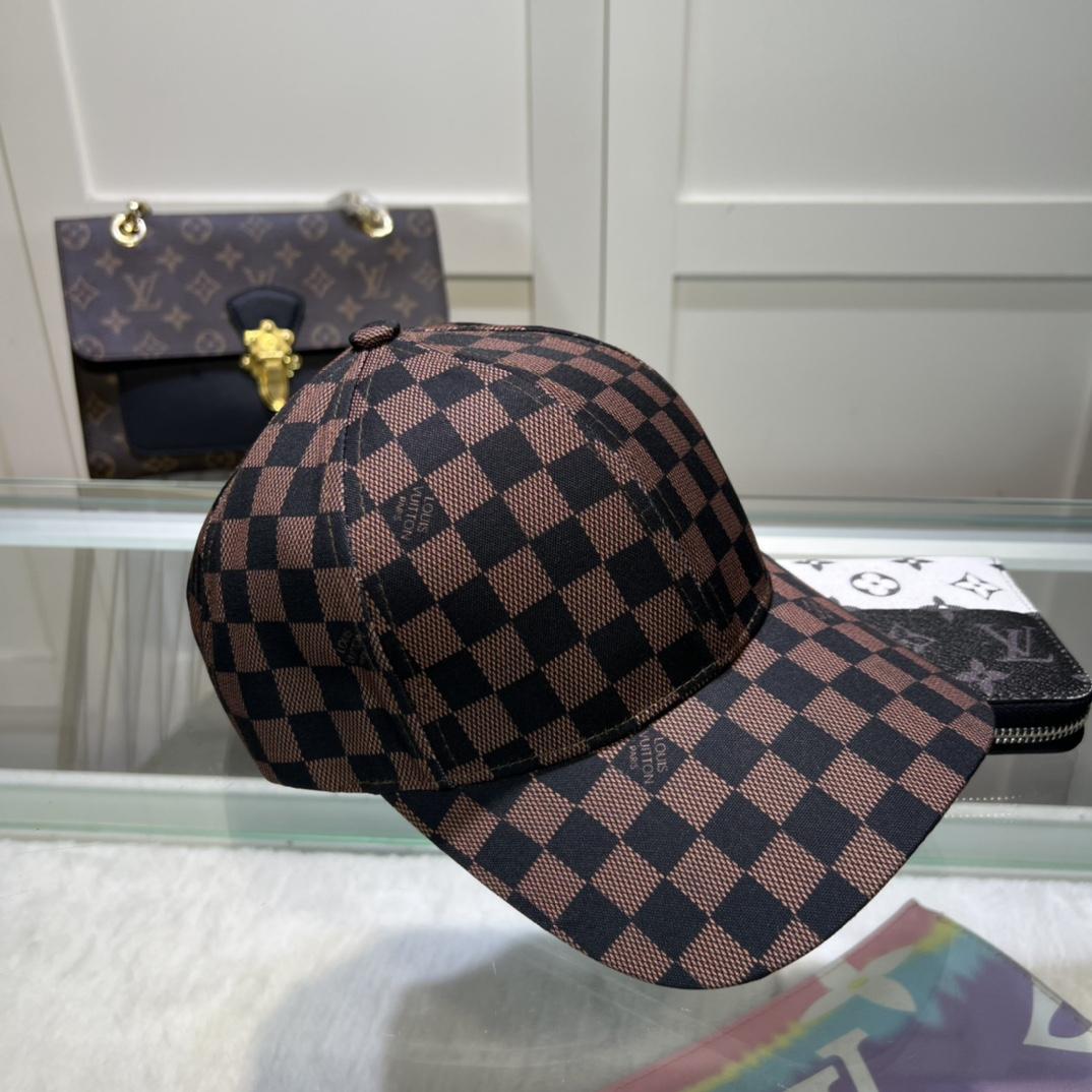 Louis Vuitton Cap - DopestKickz