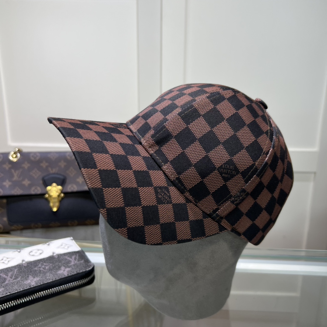 Louis Vuitton Cap - DopestKickz