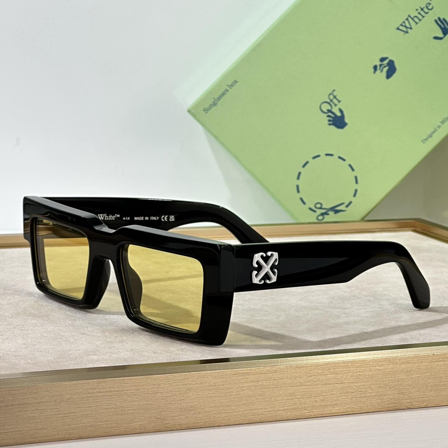 Off White Moberly Sunglasses      OERl114 - DopestKickz