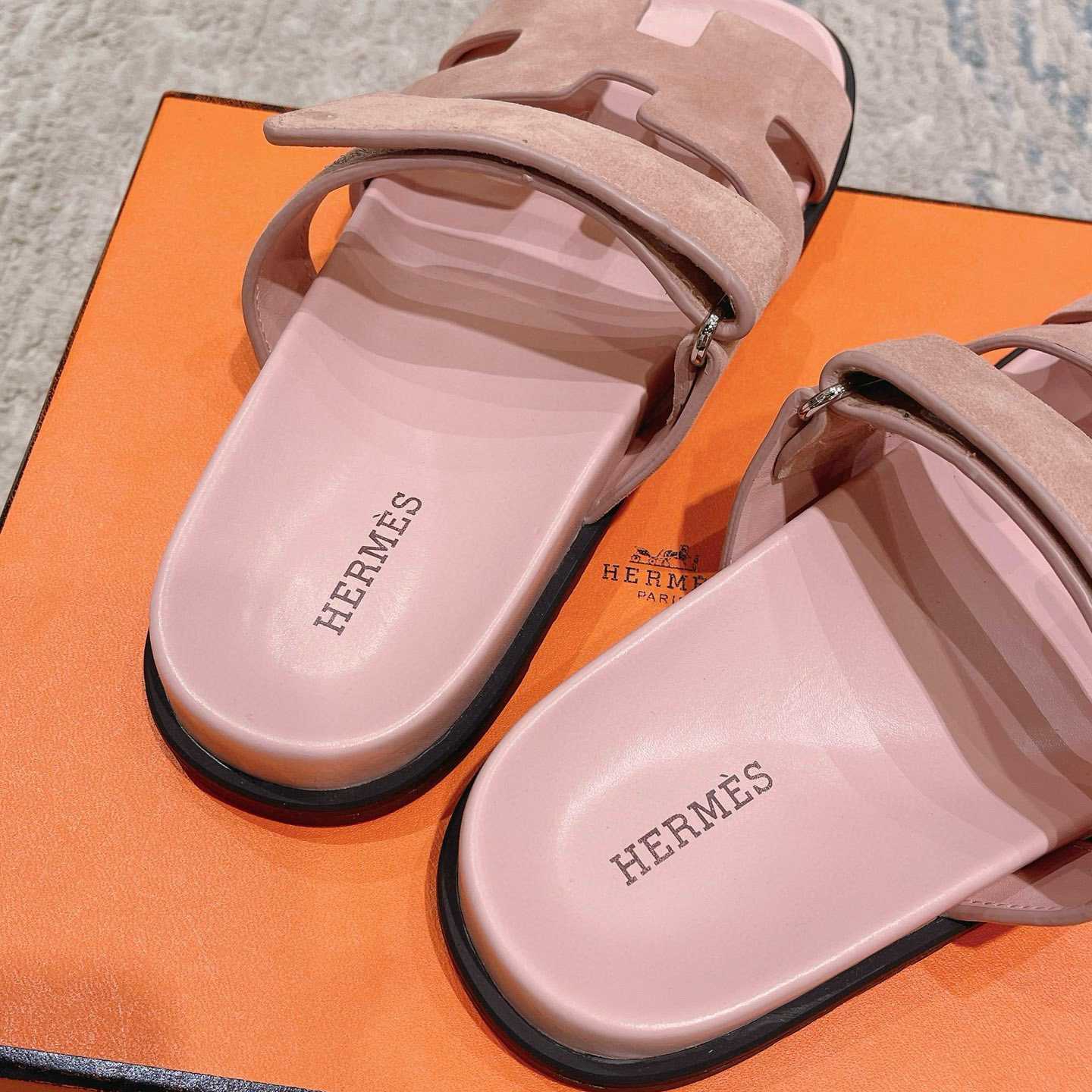 Hermes Chypre Sandal - DopestKickz