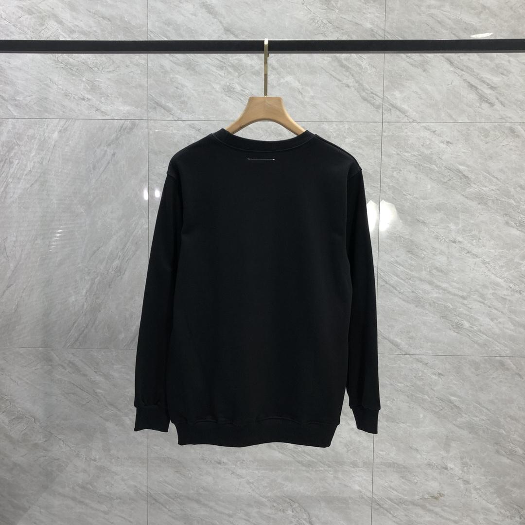 MM6 Maison Margiela Logo Oversized Sweatshirt - DopestKickz